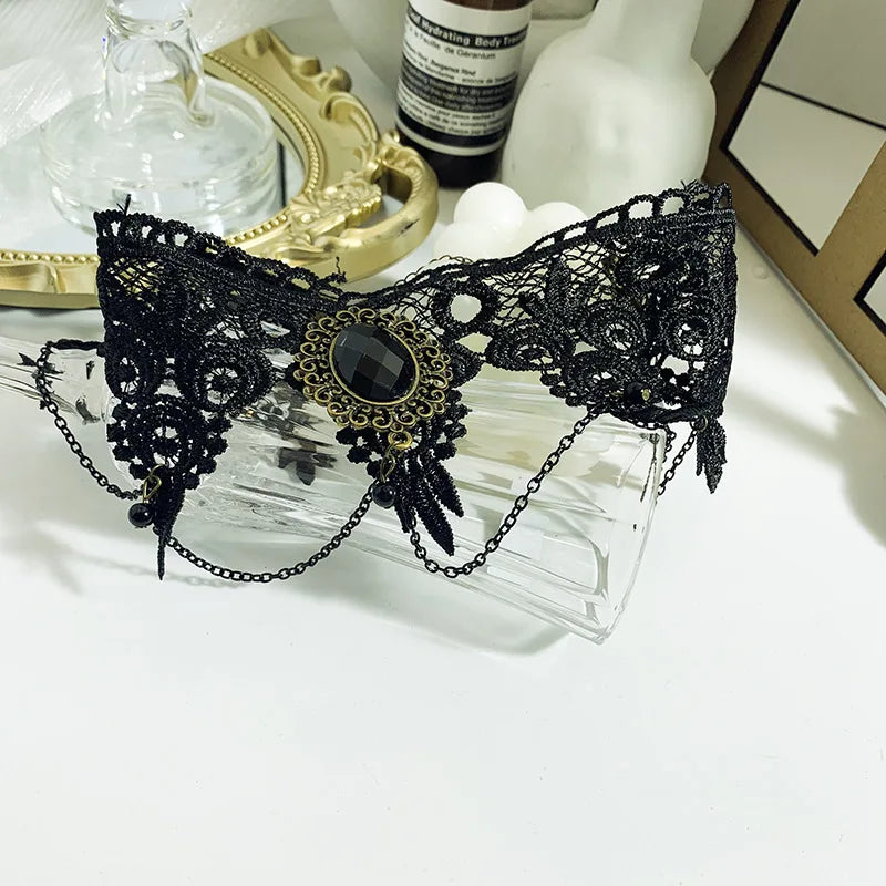 Elegant Rhinestone Choker Necklace