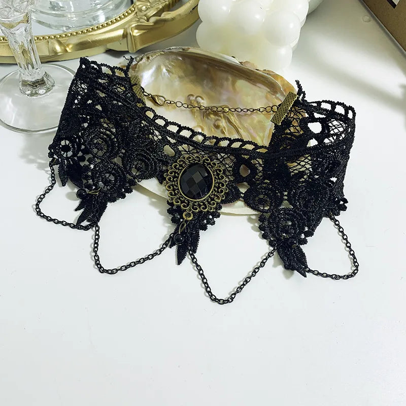 Elegant Rhinestone Choker Necklace