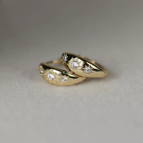 Enticing Earrings - KH Deal