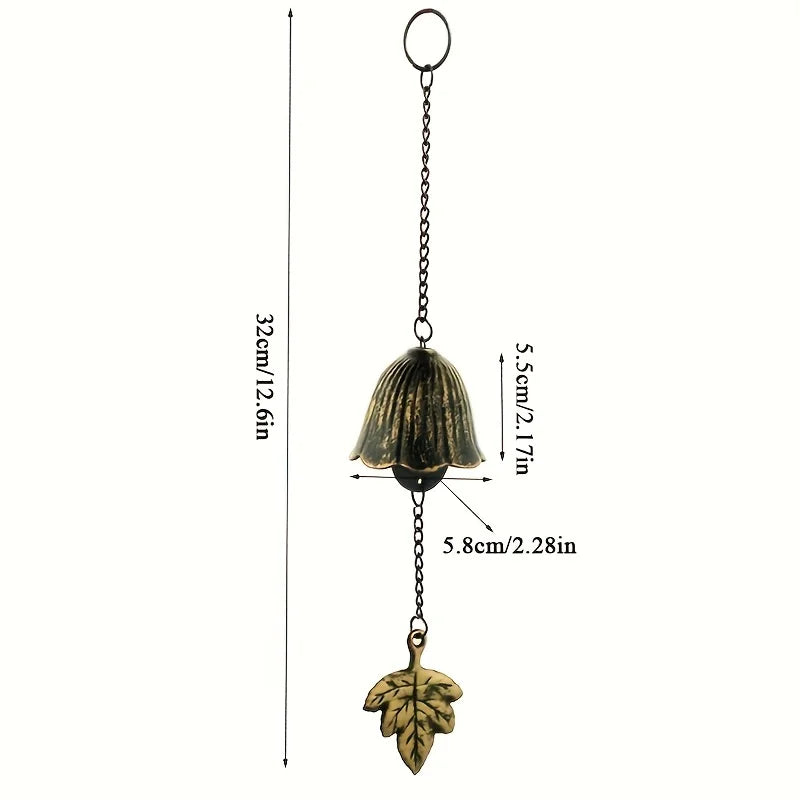 Creative Japanese Cast Iron Wind Chime Hanging Decoration Retro Metal Leaf Bell for Balcony Outdoor Garden