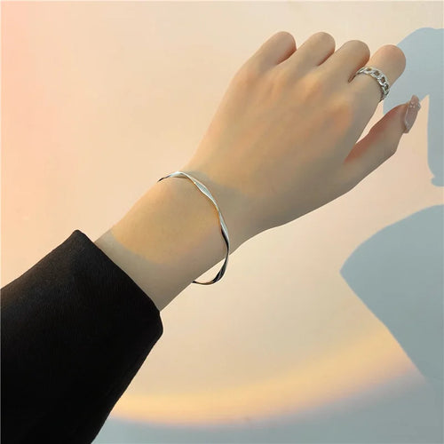 Twisted Wave Silver Bracelet