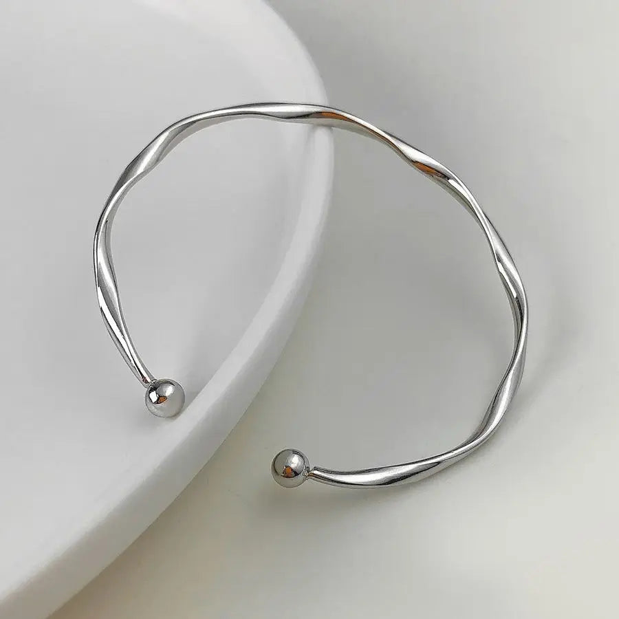 Twisted Wave Silver Bracelet