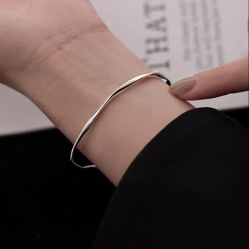 Twisted Wave Silver Bracelet