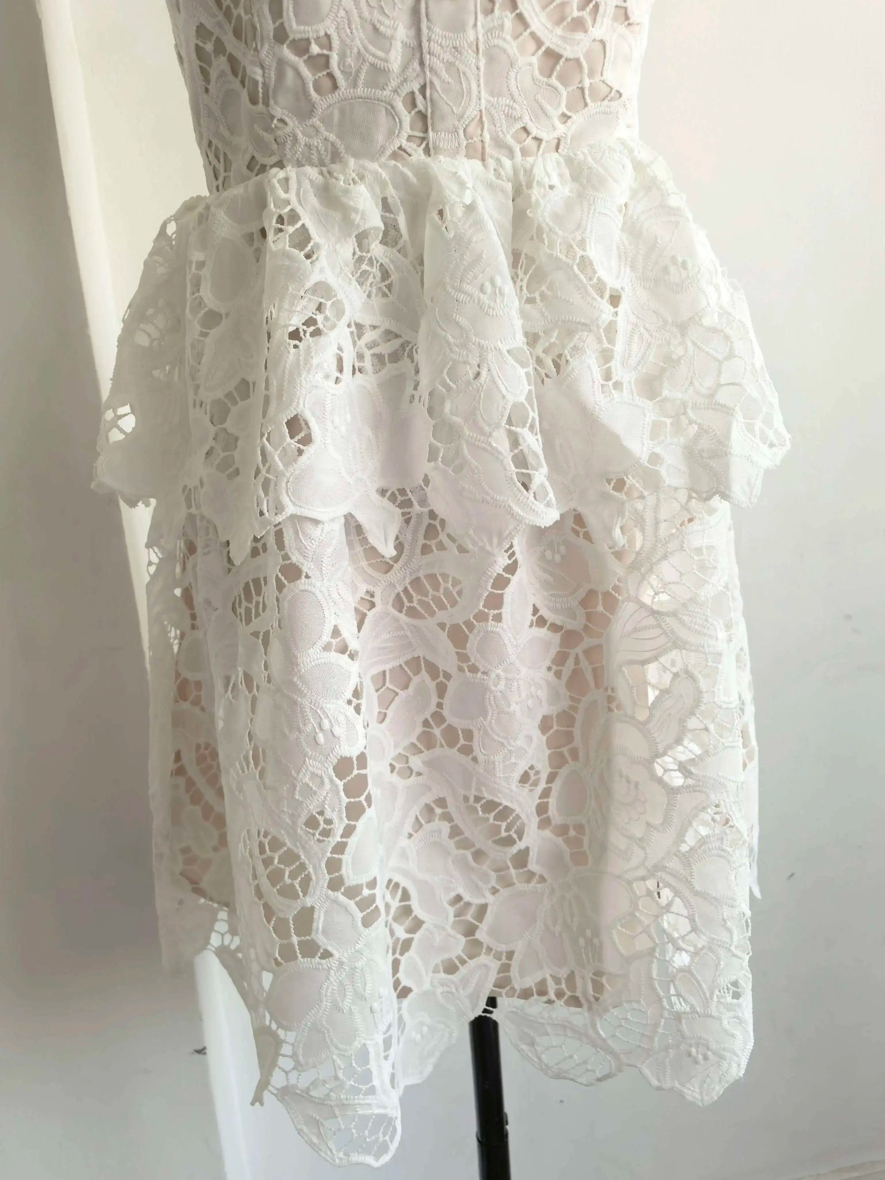 Embroidery Lace Party Dress