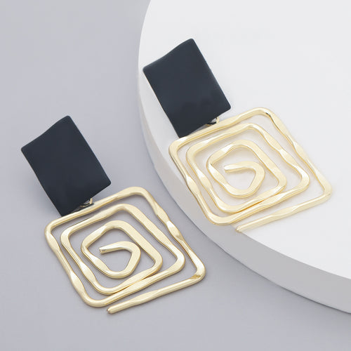 EdgeElegance Geometric Studs