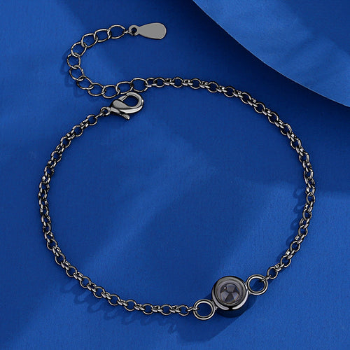 VogueVeil Slim Bracelet
