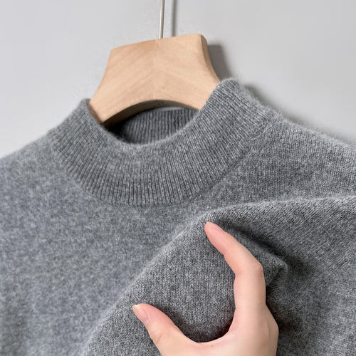 TurtleneckTitan Classic
